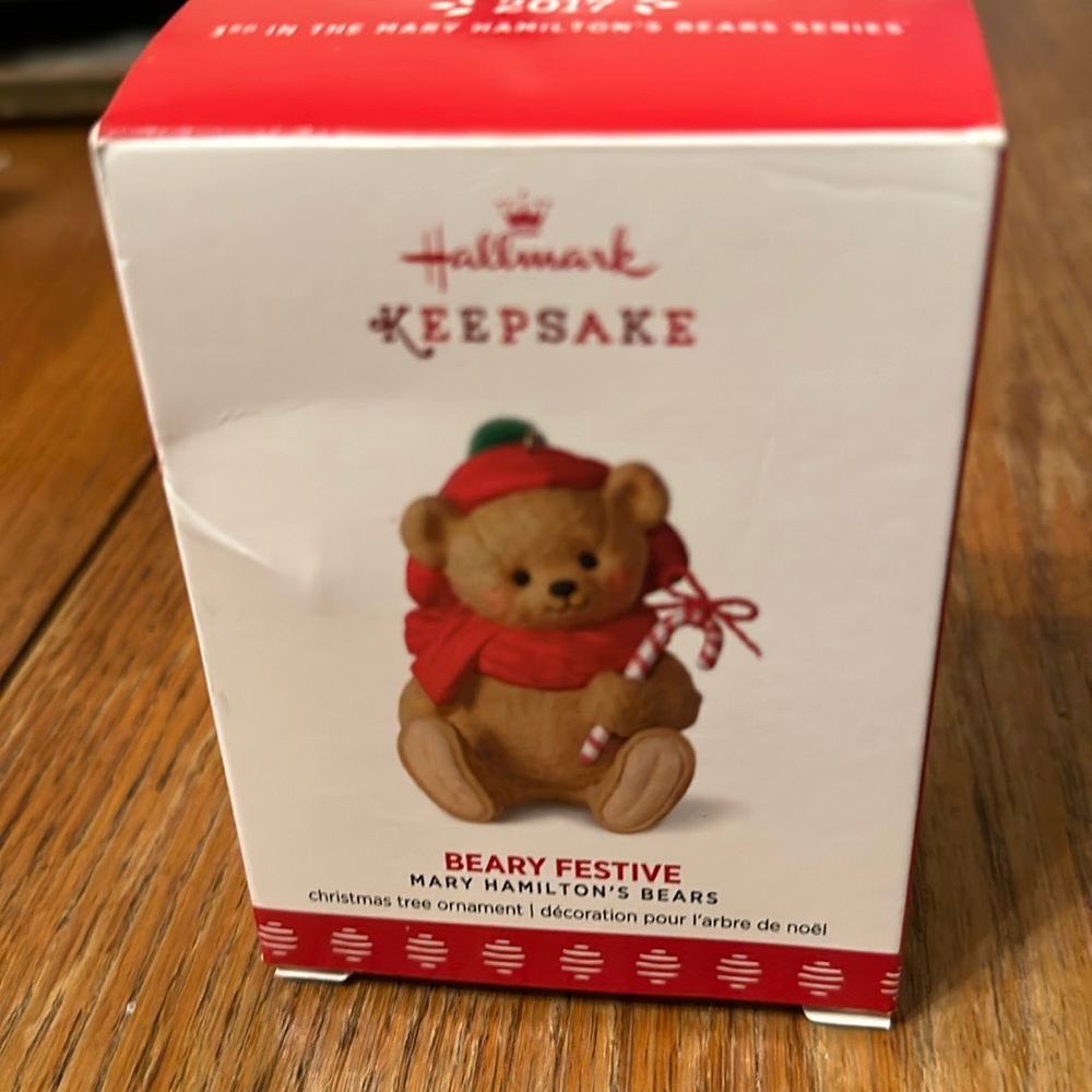 Hallmark keepsake ornament, 2017 third in the Mary Hamilton’s Bears series